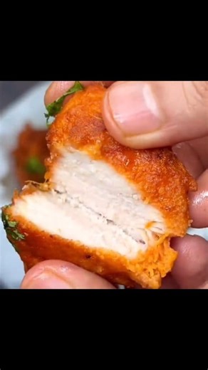 Farah Khan’s Most Viral Fried Chicken | Lively Cooking