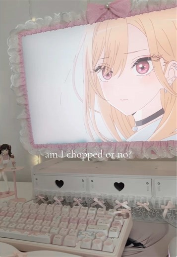 Engaging Gaming Setup and Aesthetic Analysis