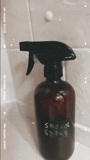 Inexpensive Homemade Shower Spray That Will Keep Your Bathroom Clean