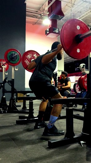 #powerlifting #workout #gymrats #gymlife #squat