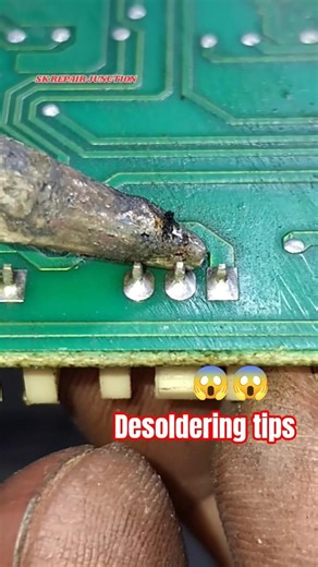 Desoldering DEMOLITION: My Top 5 Secrets for Clean Boards! #shorts #diy #electronic #soldier #video