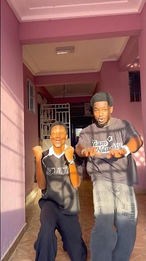 Mavins - Dorobucci & Kizz Daniel [Mama] Mashup Official Dance Video