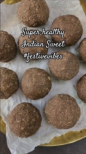 Ragi Laddu | Nachni Ladoo | Healthy Indian Festive Sweet Recipe | Easy Ragi Millet Recipes