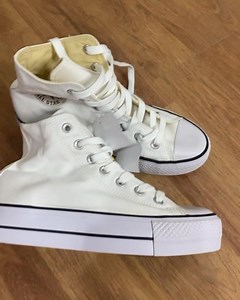 Con que modelo te quedas?? 懶 Pedidos por Whatsapp 0995620581 | ERA Store | Facebook