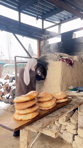 Tandirni noni boshqacha #music #rek #lyrics #automobile #rap #trendingshorts #youtubeshorts #bloger