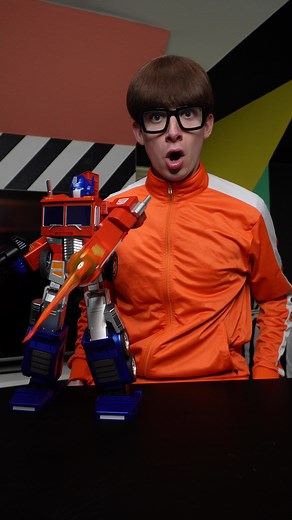 Transforming robot toy