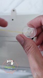 Easy way to fill bobbins thread ❤️ ✂️ #sewingtutorial #sewingtipsandtricks #sewingglobal #sewingtricks #diy #pattern #sewing #easysewing | Diana Ulfa