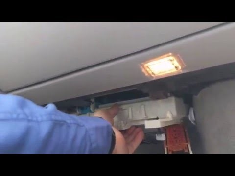 VOLVO S40, S50 2004+ BCM MODULE REMOVAL