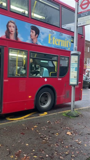 B16 | To Kidbrooke | E242 | Special working | DD | Enviro 400