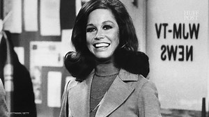 Icon Mary Tyler Moore died at 80. She was most known for breaking gender barriers on "The Mary Tyler Moore Show." | HuffPost