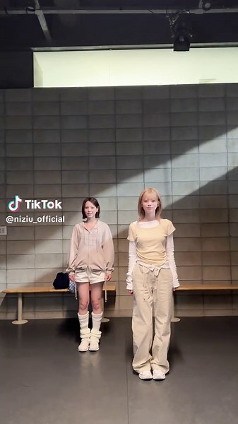 NiziUのダンスで飛び跳ねる！