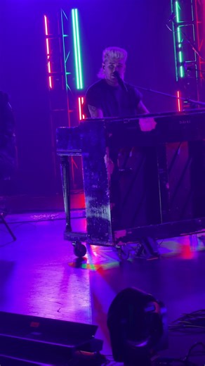 Colton Dixon The Very Merry Christmas Tour