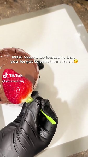 Delicious Chocolate-Covered Strawberries Recipe