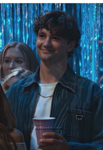 I’m gonna go mental if they don’t get at least one scene together next season #offcampus #summerdilaurentisedit #beaumaxwelledit #offcampusseason2 #beauandsummer