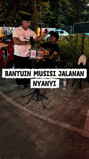 Nyanyi Bersama Musisi Jalanan Repvblik