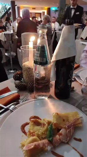 Videoclipuri postate de Avram Dumitra (@avram.dumitra) cu nhạc nền - Sabia 🇨🇭Switzerland