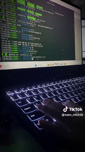 Cô ấy và code của cổ: Khám phá lập trình Python