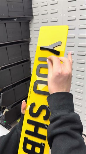 Custom plates made clean 🔥🤘🏻 #automobile #numberplates