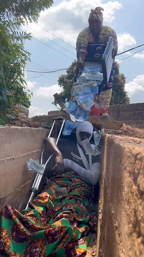 4.2M views · 45K reactions | The unexpected Reward | Romantik EYE Comedy | Facebook