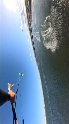 #kitesurfing #eleveight #kiteboarding #kitesurf #bigair