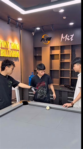 WAX ? #tonyrosabilliards | Tony Rosa Billiards Club