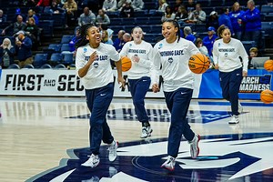 Video: Geno Auriemma's UConn stars Azi Fudd and KK Arnold bust out dance moves in their latest TikTok