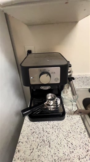 Delonghi Stilosa Espresso Machine Review and Ratings