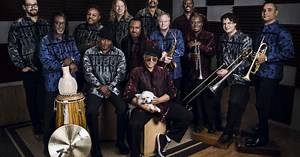 AIN. Printemps de Pérouges : Earth Wind & Fire Experience avec The Beach Boys