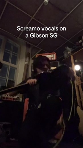 Exploring Screamo Vocals on a Gibson SG