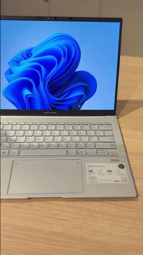 ASUS Zenbook 14 OLED (UX3405)｜輕薄高效 OLED 筆電💼✨