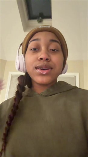 Trying Little Caesars and Jets Flavor Combinations