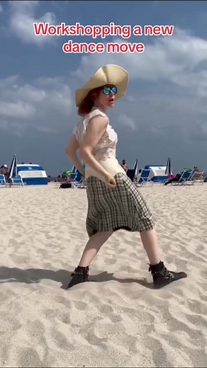 Proud to save ive invented a dance move! Its bith easy and extremely difficult! Try it out!! #igodance #dancemove #newdance #circleofthrust #fyp