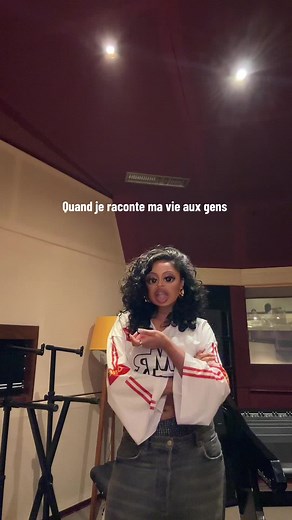 Wejdene : Une Vie Pas Si Brouillonne