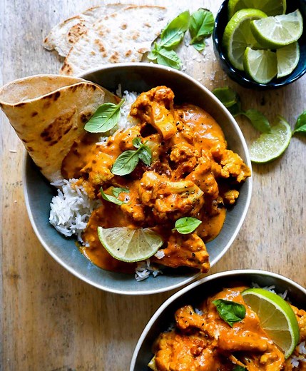 Blomkålscurry klar på 20 min. – Indisk curry gryderet med blomkål