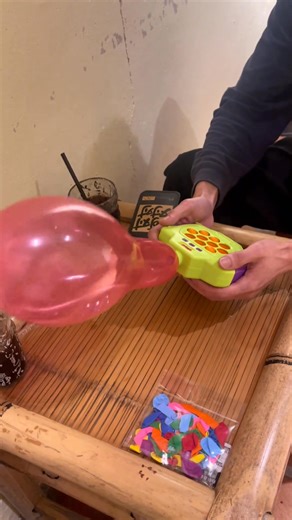 🎈💥 Ready for a Challenge? Introducing the Balloon Pump Game – Where Focus Meets Fun! 💥🎈 Think you have what it takes to keep those balloons from popping? This addictive pump game tests your skill, timing, and nerves as you level up! 🔥 How to Play: 1️⃣ Twist off the nozzle 2️⃣ Attach your balloon 3️⃣ Start pumping carefully 4️⃣ Don’t let it burst! ⚡️ Game Modes: · Level Mode: Each level gives you less time to win – how high can you go? · Alarm Warnings: Mistakes trigger alerts! · Explosive C