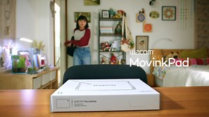 【新製品情報】 ワコムは、OS搭載ポータブルパッド「Wacom MovinkPad 11」を発表しました。 Wacom MovinkPad 11は、ペンを手に取った瞬間にすぐ描き出せる手軽さと、場所を選ばず自由に使える軽快さが特長！ 描くことに特化し、軽さと使いやすさを追求した、毎日持ち運びたくなるクリエイティブパッドです。 ✅描くために必要な機能を一台に凝縮したオールインワン設計 Wacom MovinkPad 11は多目的用途のタブレットとは異なる設計思想で生まれた、描くことに特化したAndroid 14搭載のポータブルデバイス。 PCとの接続や複雑な初期設定は不要で、デジタルで絵を描くのが初めての方でも、すぐに使い始めることができます。 ✅最新ペンテクノロジー Wacom Pro Pen 3対応 プロフェッショナルモデルにも対応の高精細な「Wacom Pro Pen 3」は、スリムで軽量なデジタルペン。 細いペン先と握りやすい形状で、長時間の使用でも手が疲れにくく、紙に描くような自然な描き味で快適に描き続けることができます。バッテリーレスで、充電の心配もいりません。 ✅思いついた