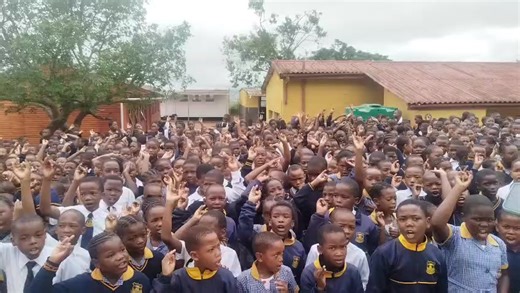 Shoutout to our Principal!🙌👏❤️ thanks for teaching our learners a banger of a song🎶🎶🎶#morning assembly#morning prayer 🙏 Emagameni Amathathu🎵🎵🎵