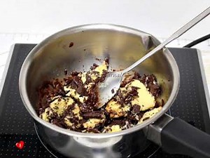 Apple Walnut Brownies 苹果核桃布朗尼