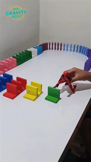 "Domino Simple Error At The End" #dominoes #toys #shorts