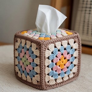Cheery Crochet Tissue Box Cover | Handmade Home Décor - Etsy UK