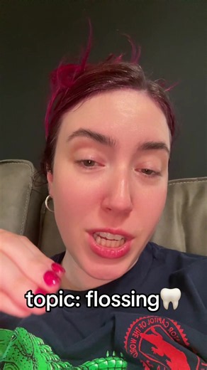 Floss Your Teeth: Why It's Crucial for Dental Hygiene