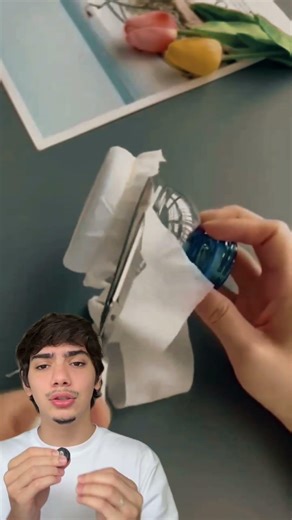 A fun activity with a plastic bottle that will entertain any child. #creativeplay #diy