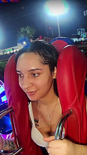 PRETTY GIRL! #slingshotrider #slingshotriders