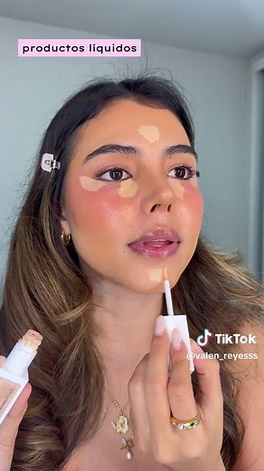 #tutorial de mi #makeuproutine completa! 🦢🩰🤍 súper detallado con todos los #tips y trucos que uso para que me quede y se vea perfecto 🙂‍↕️💗 como muñequita 🌸 #maquillaje productos que use ✍🏼 base: @LA COLORS Cosmetics bronzer/ contorno: @natura.colombia blush: @Rare Beauty @Saguiprofessionalm corrector: @milkmakeup @Maybelline NY fijador de maquillaje: @BenefitColombia polvos: @Huda Beauty bronzer en polvo: @KIKO Milano blush en polvo: @フラワノーズ（FlowerKnows） gel de cejas: rarebeauty pestañin