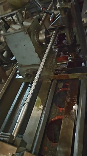 Next Level Threading Process 😱 Steel Rod to Screw Transformation 🔥 #engineering #shorts