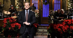 Matt Damon Embraced The Holiday Spirit & Went Full Dad On SNL