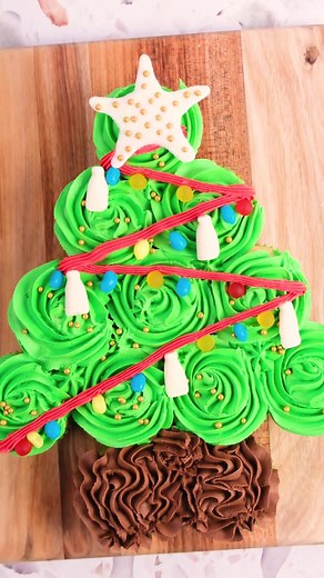 Festive Christmas Tree Cupcake Recipe