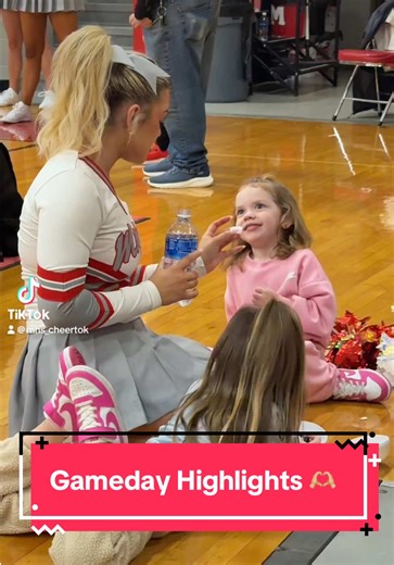 Had the best time for our Falcons, and hanging out with our little fans. 🥰🥰🥰 #fyp #cheertok #hometown #highlights #schoolspirit
