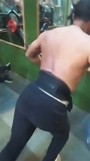 #cable cross workout# chest workout # chest workouts short video # machine chest workout😈🥰😈🥰#nowsong