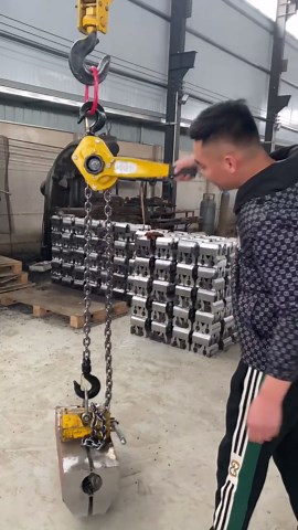 Manual Lever Industry Chain Hoist 6 Ton 13200 lbs, Heavy Duty 10 FT Lift Height, G80 Grade Galvanized Chain, 360° Rotation Hook, for Factory Dock Garage